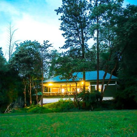 Tusker Inn Wayanad Forest Villa By Voye Homes ภายนอก รูปภาพ